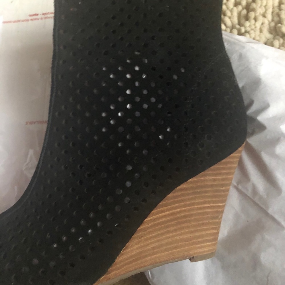 Carlos Wedge Booties